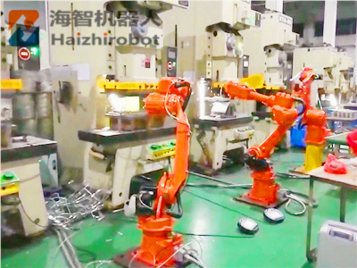 六轴机械手冲压 六轴机械手冲压